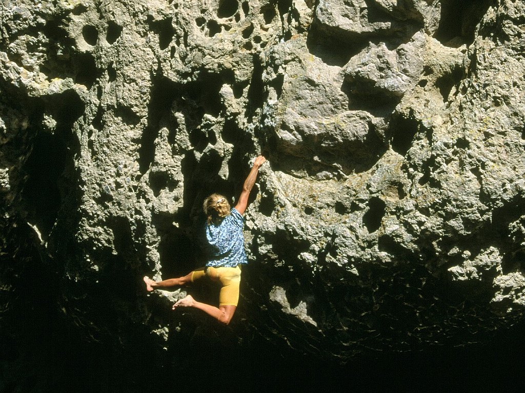 Summer Bouldering, Malibu